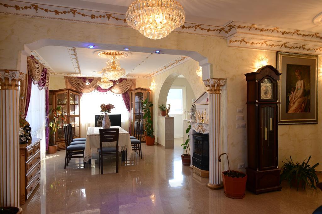 Vila Perla Sapanteana Hotel Săpînţa Cameră foto